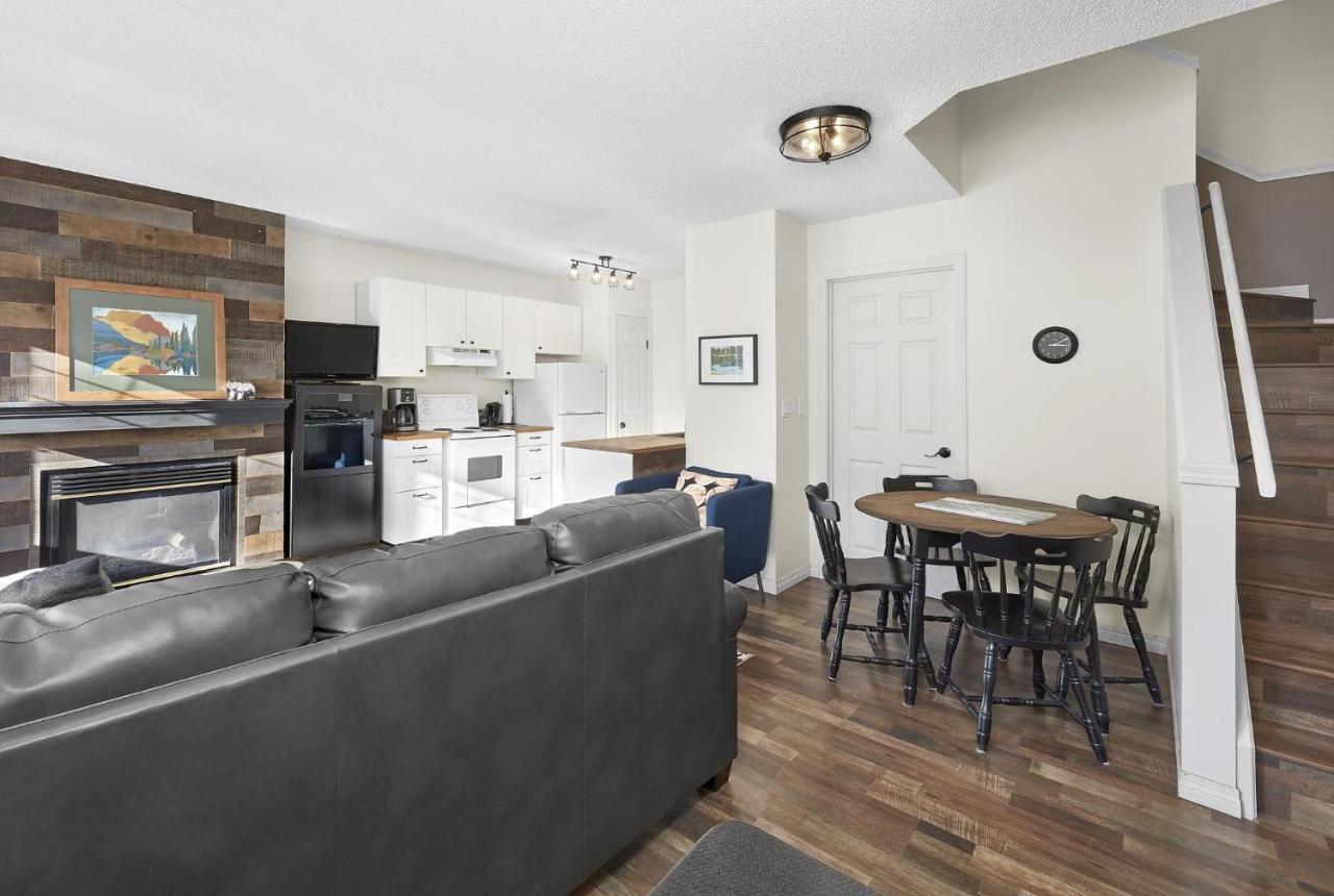 Mountain Gate - Pet Friendly 2Br W Mountain Views And Open Hot Tub Villa Canmore Eksteriør bilde